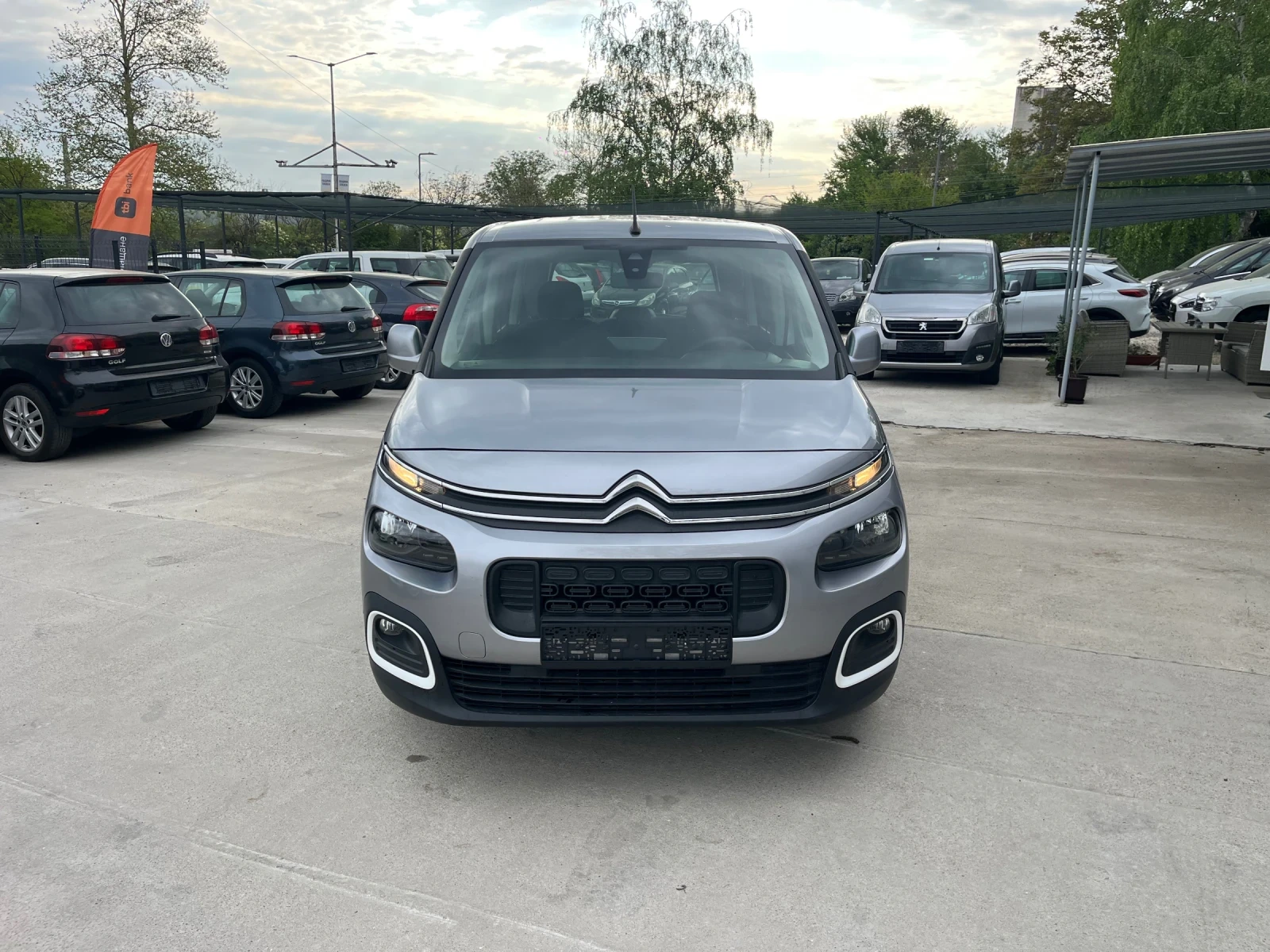 Citroen Berlingo 5 места