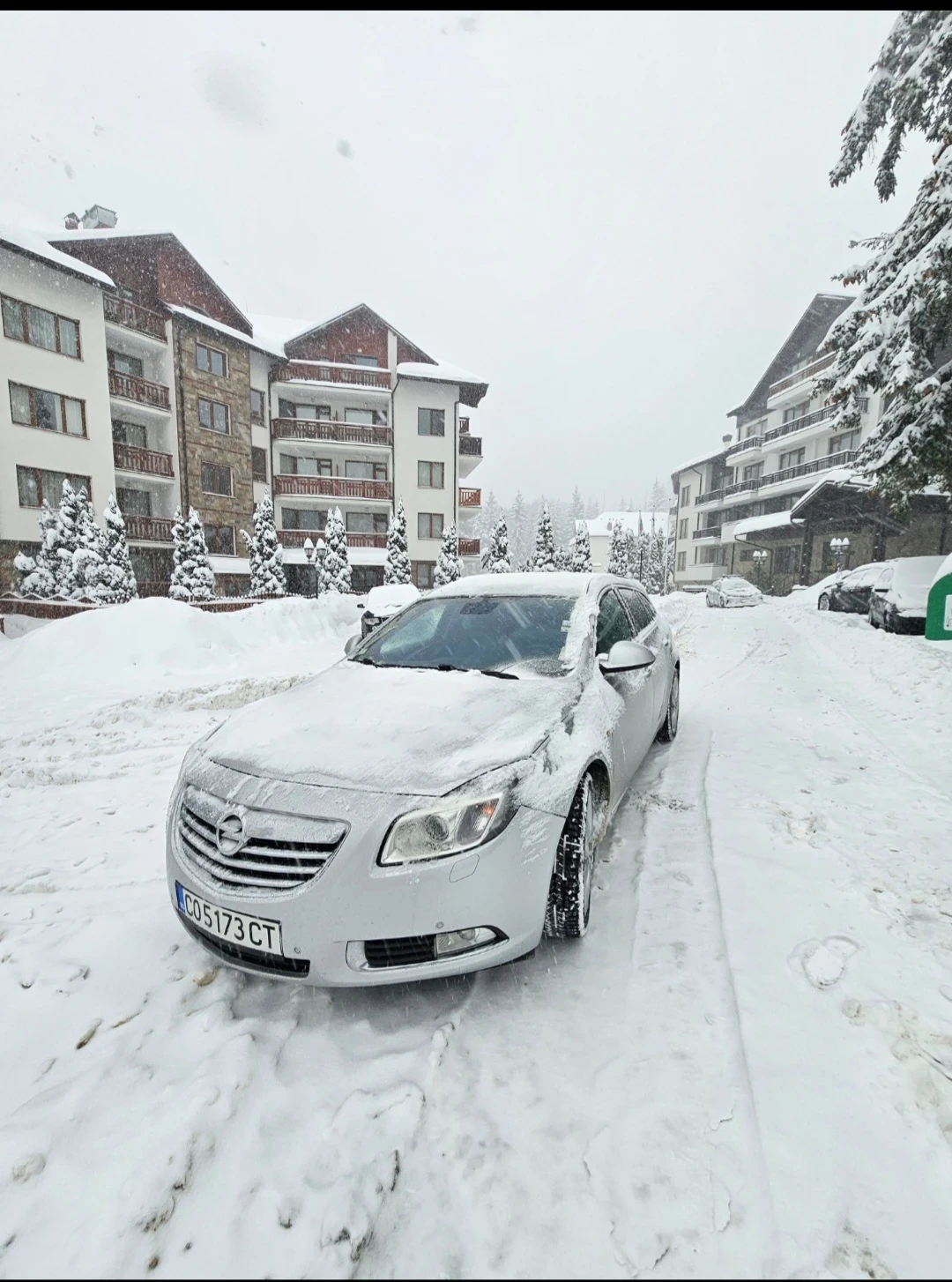 Opel Insignia 2.0 4x4, снимка 8 - Автомобили и джипове - 54699809