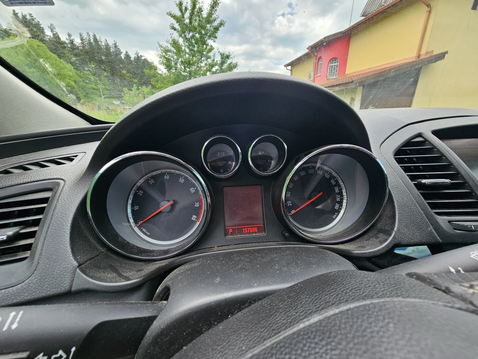 Opel Insignia 2.0 4x4, снимка 13 - Автомобили и джипове - 54699809