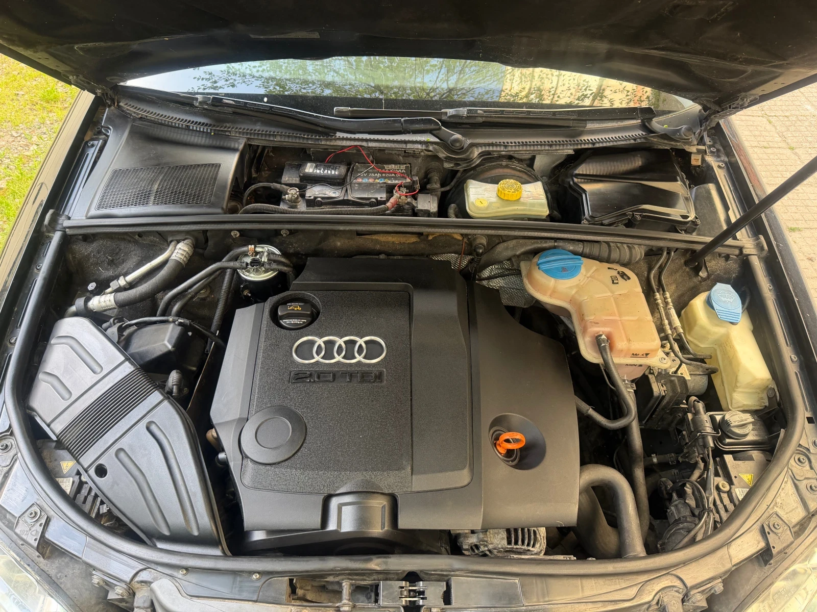 Audi A4 2.0tdi, снимка 10 - Автомобили и джипове - 54730792