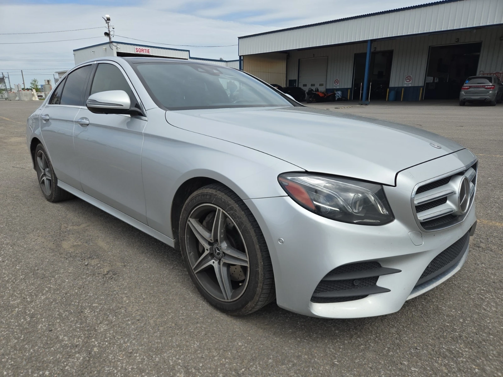 Mercedes-Benz E 450 AMG PACK/Burmester/360