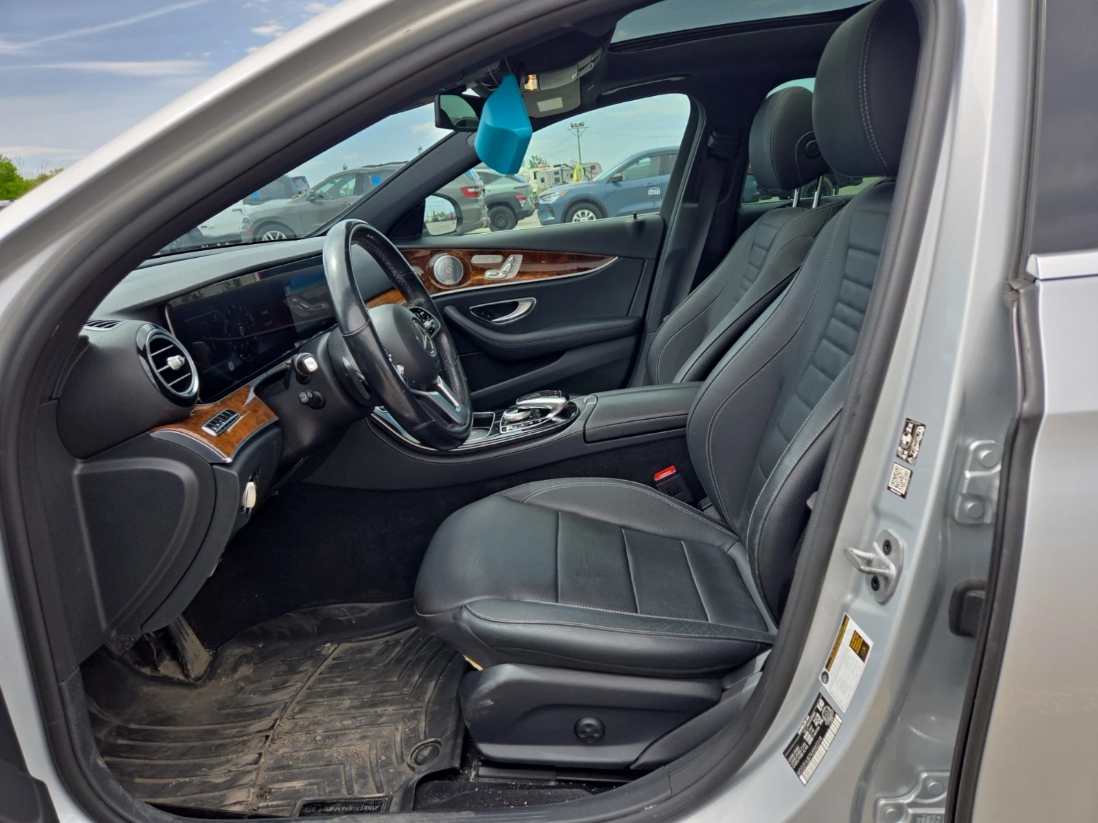 Mercedes-Benz E 450 AMG PACK/Burmester/360, снимка 10 - Автомобили и джипове - 54760874