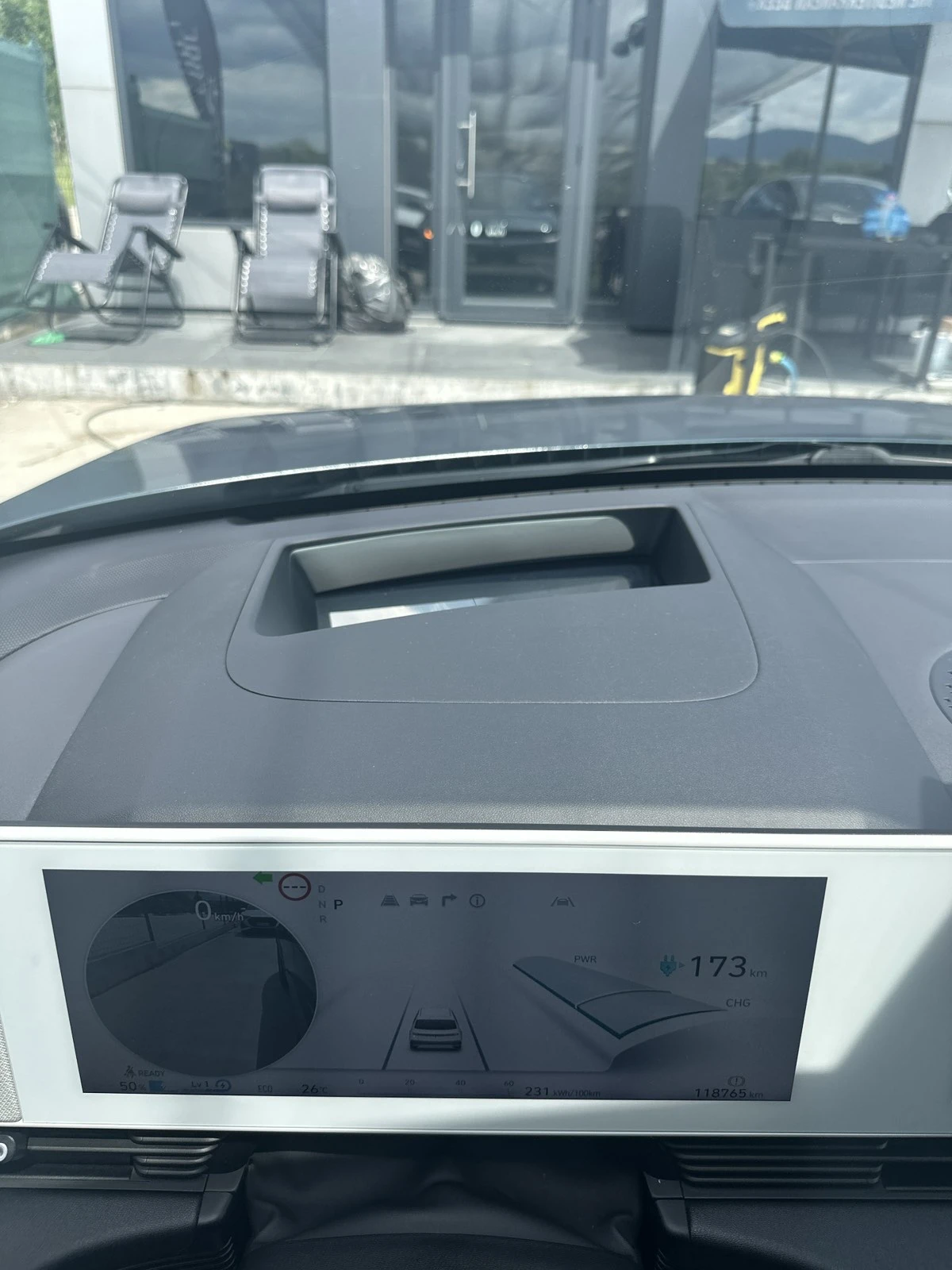 Hyundai Ioniq 5 72.6KWh/UNIQ/ГАРАНЦИЯ/360/HEADUP/BOSE/360CAM/100%, снимка 12 - Автомобили и джипове - 54764257