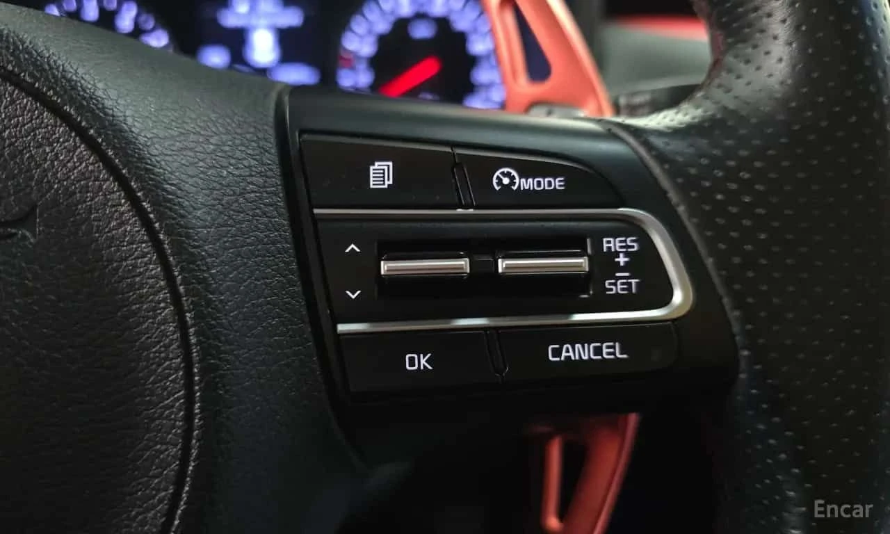 Kia Stinger * 3.3 Turbo AWD * CARFAX * ЦЕНА ДО БГ, снимка 9 - Автомобили и джипове - 55499622