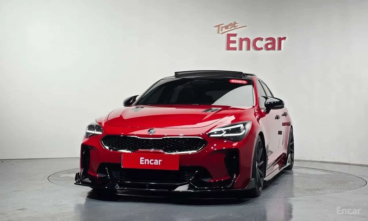 Kia Stinger * 3.3 Turbo AWD * CARFAX * ЦЕНА ДО БГ, снимка 3 - Автомобили и джипове - 55499622