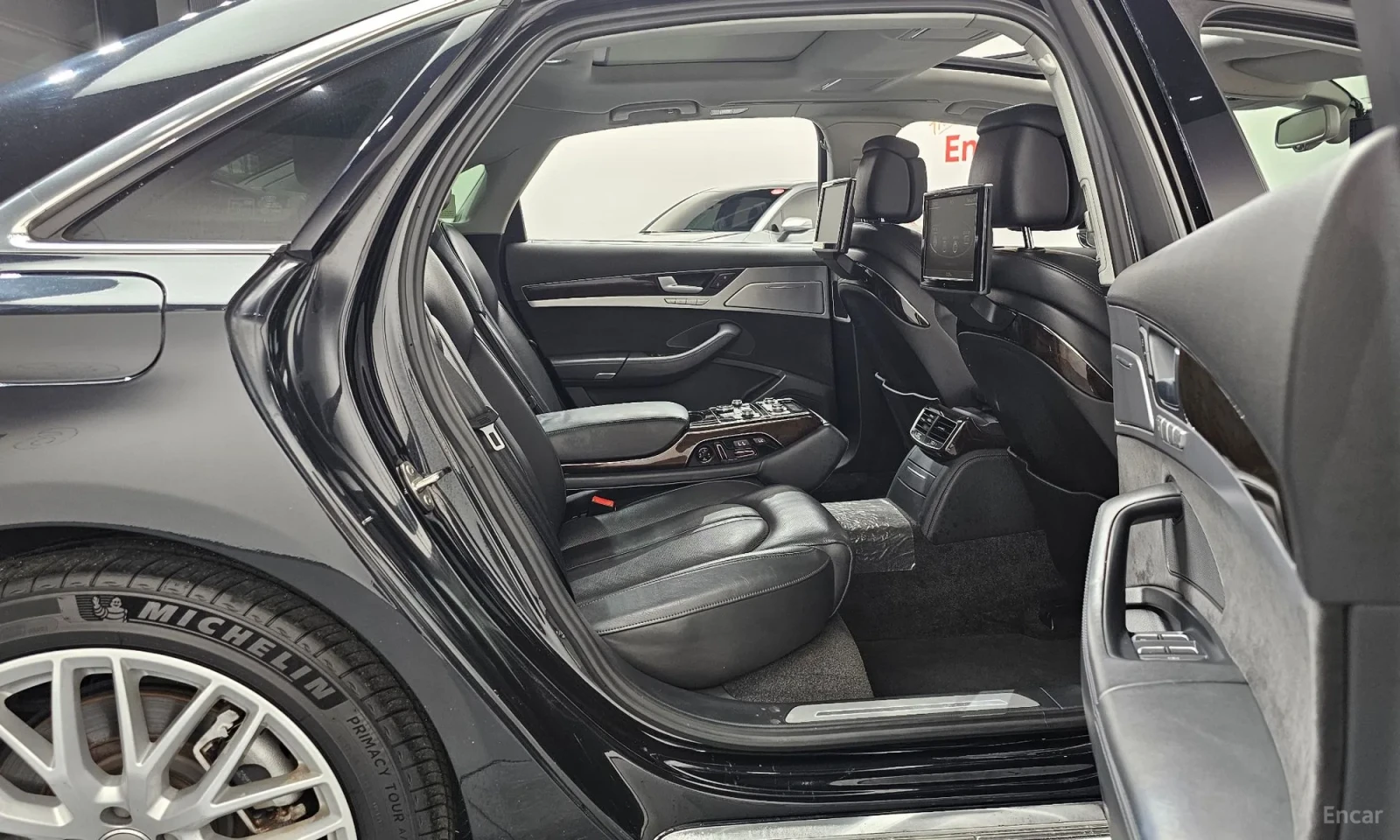 Audi A8 4.2TDI* LONG* PROVERKA NA MQSTO* , снимка 11 - Автомобили и джипове - 55622333