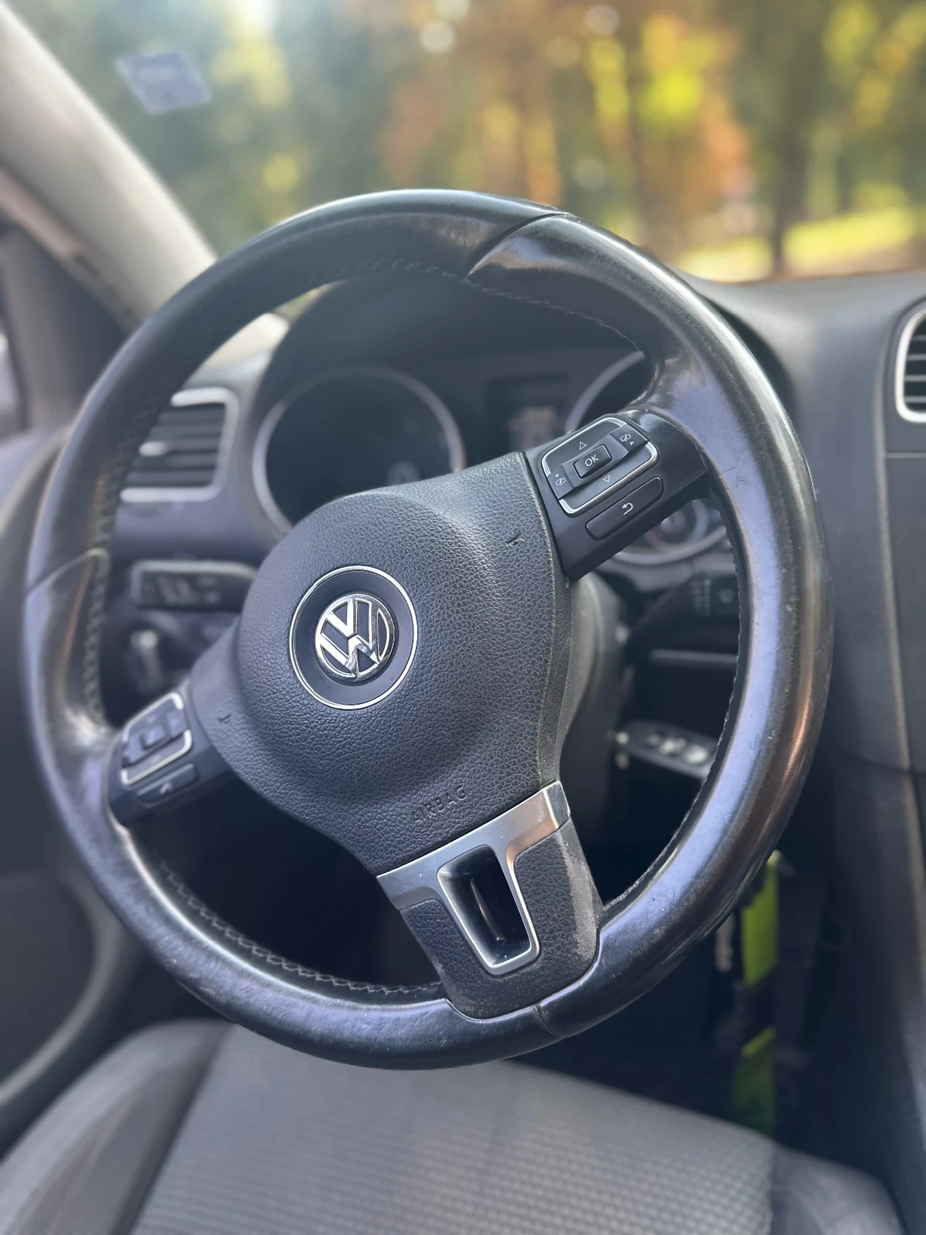 VW Golf 2.0, снимка 4 - Автомобили и джипове - 55802582