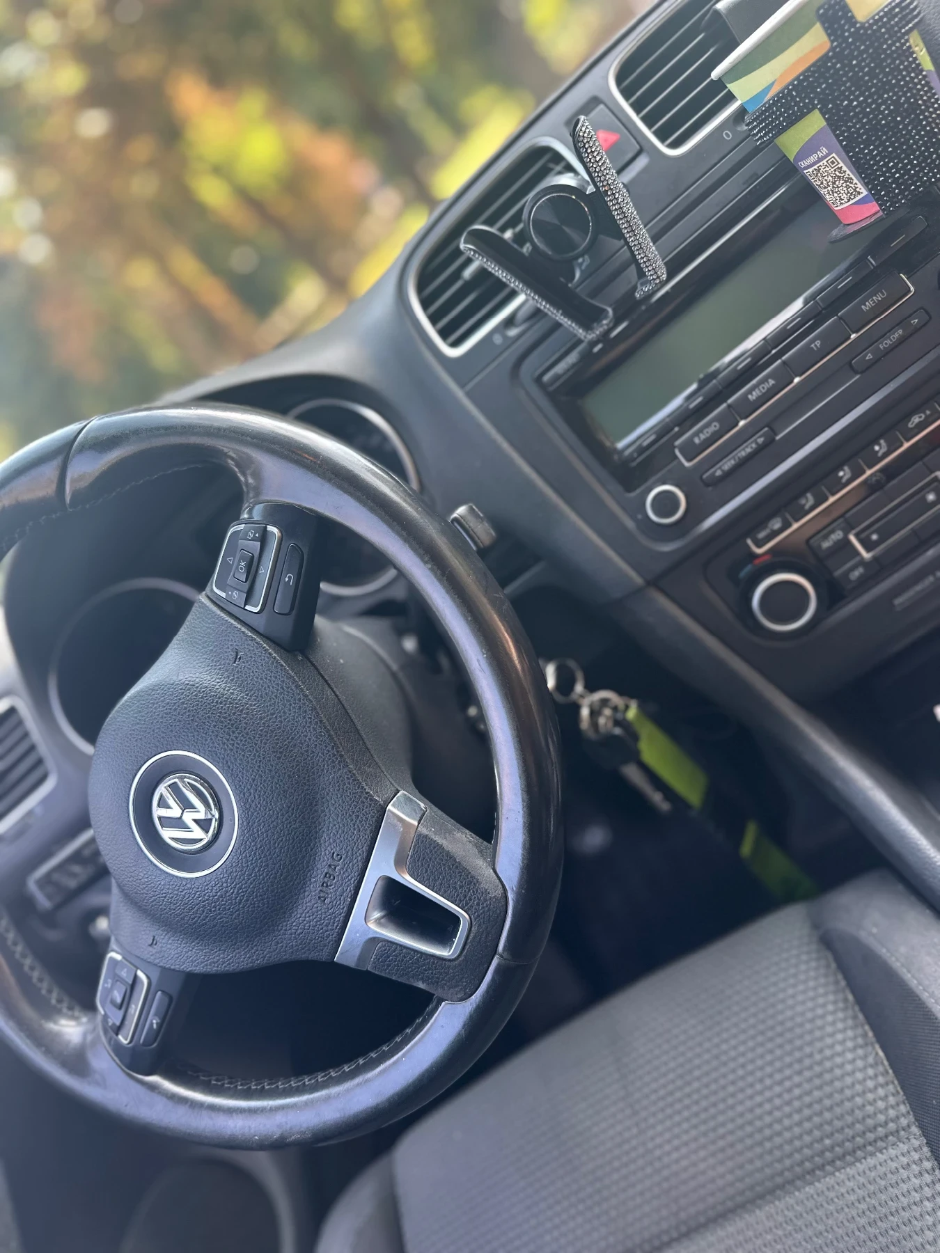VW Golf 2.0, снимка 5 - Автомобили и джипове - 55802582