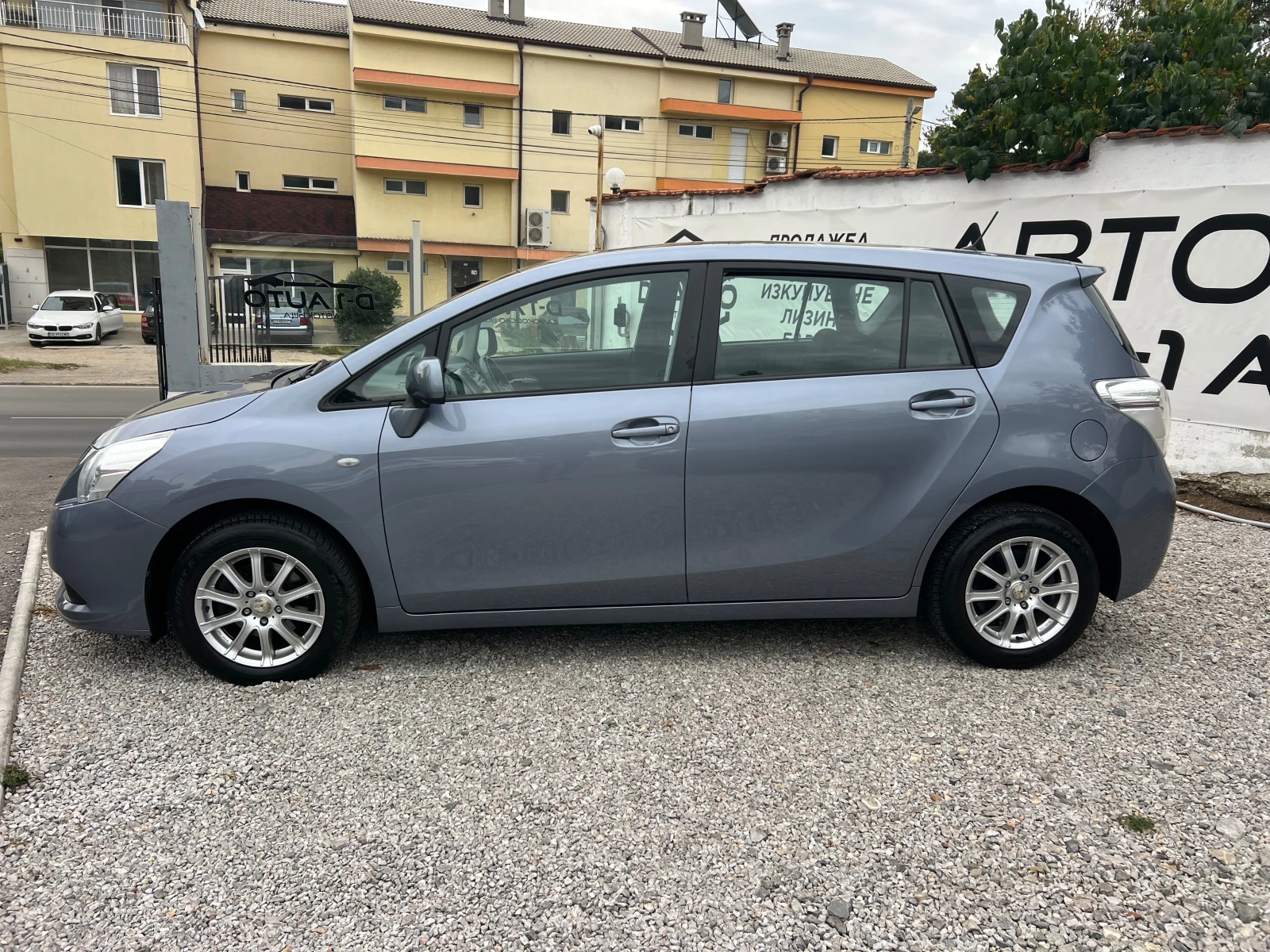 Toyota Verso 1.8 6+ 1м.-FULL, снимка 7 - Автомобили и джипове - 56086118