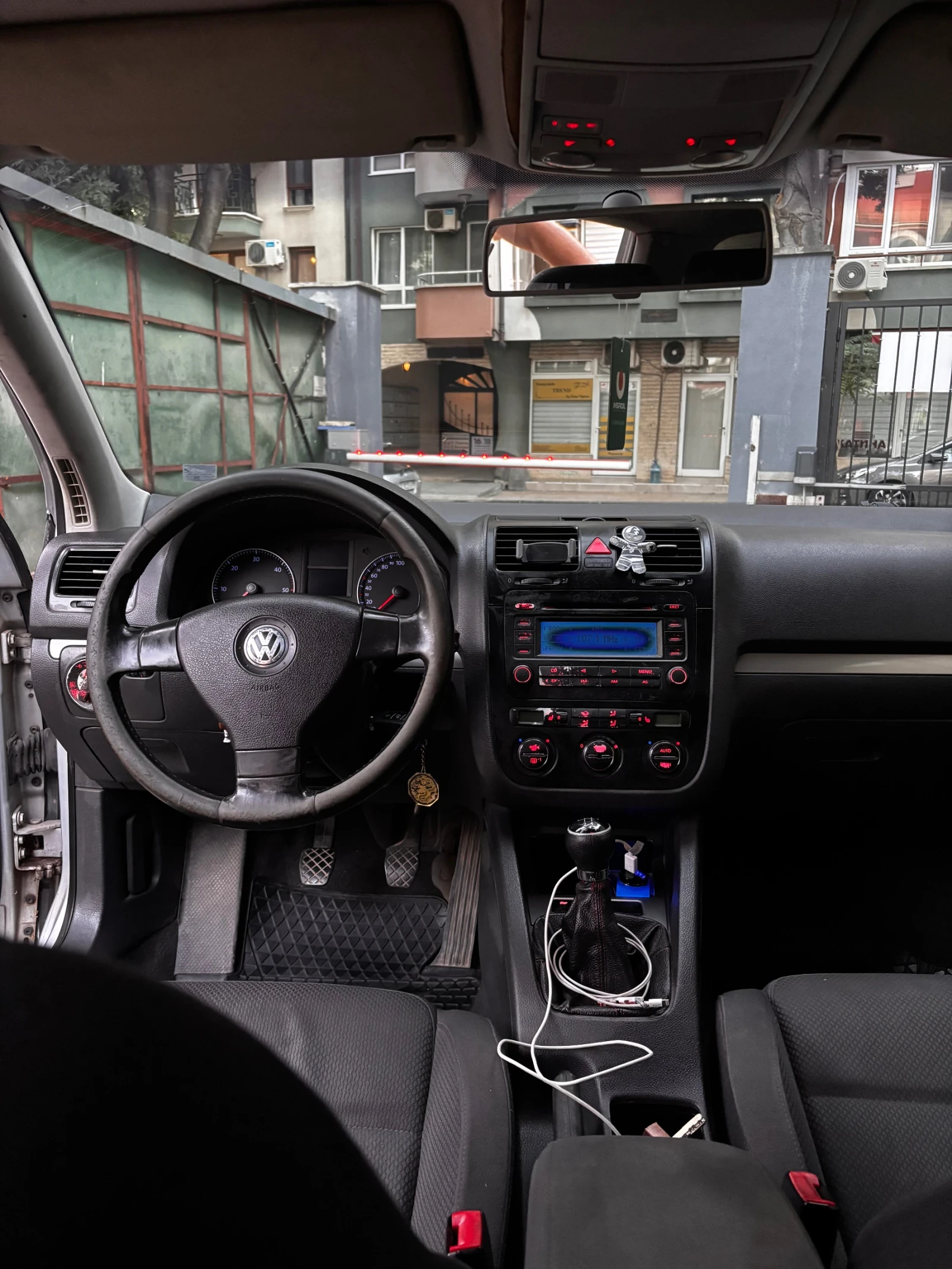 VW Golf, снимка 6 - Автомобили и джипове - 56132648