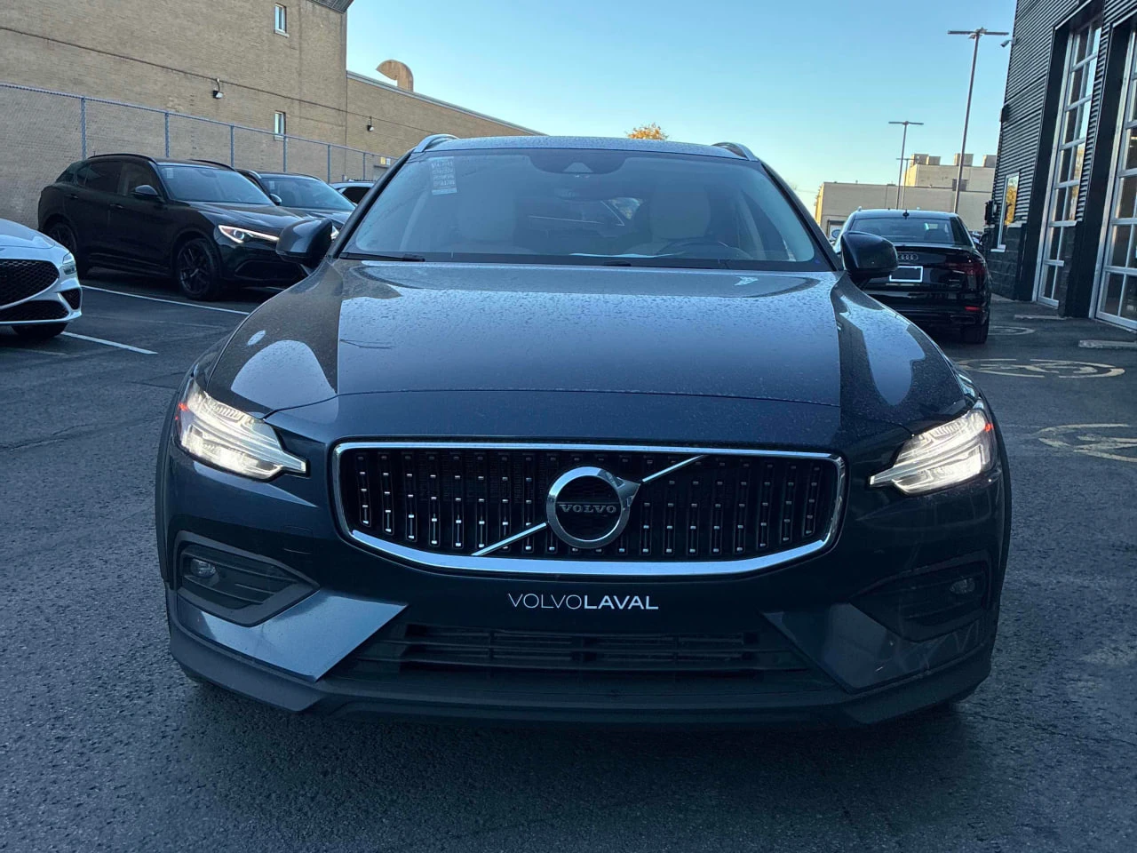 Volvo V60 Cross Country T5* AWD* �������* ������� �� ����� | Mobile.bg � ����������� 6