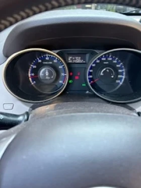 Hyundai IX35 Premium.4x4. . .  | Mobile.bg    15