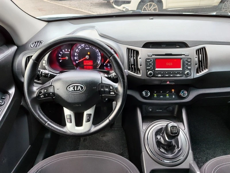 Kia Sportage 1.7crdi 6c.k Euro 5A, снимка 13 - Автомобили и джипове - 43048636