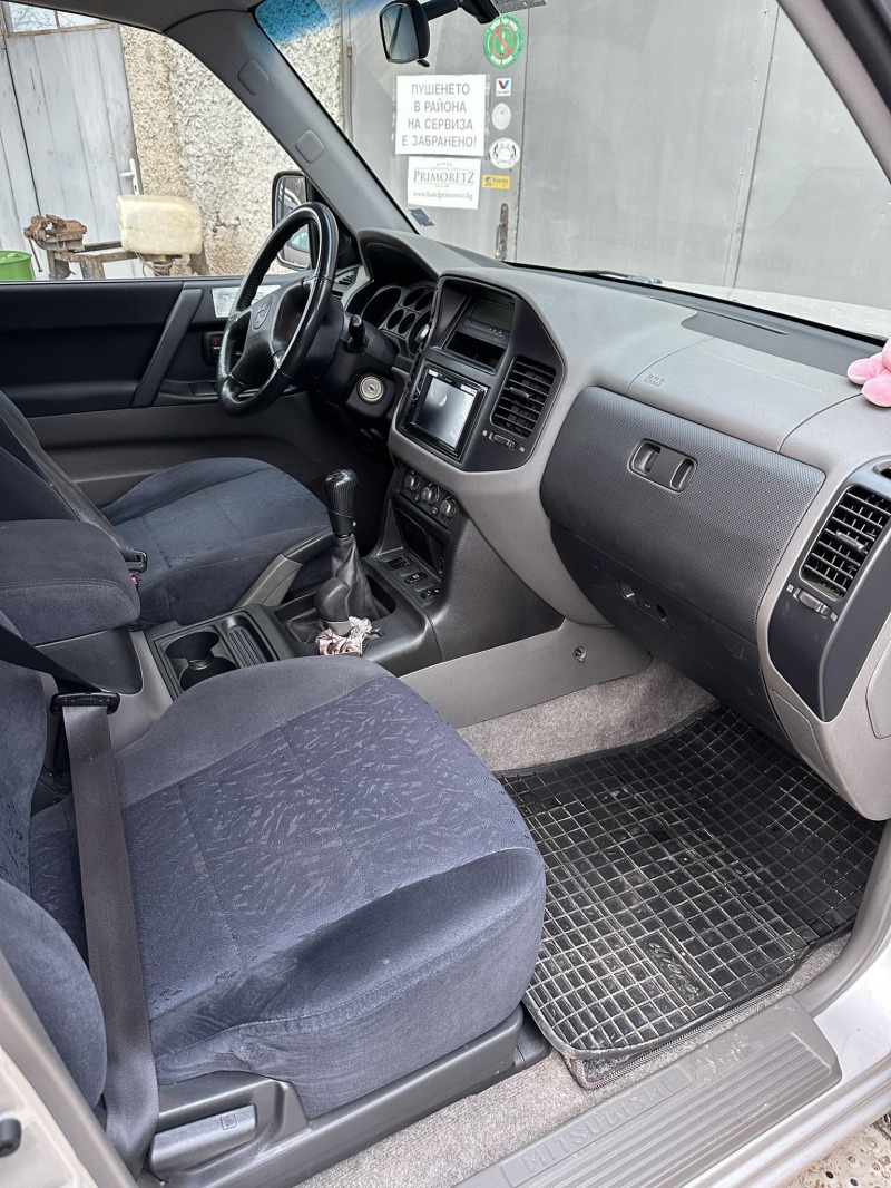 Mitsubishi Pajero 3.2dit, снимка 8 - Автомобили и джипове - 44779170