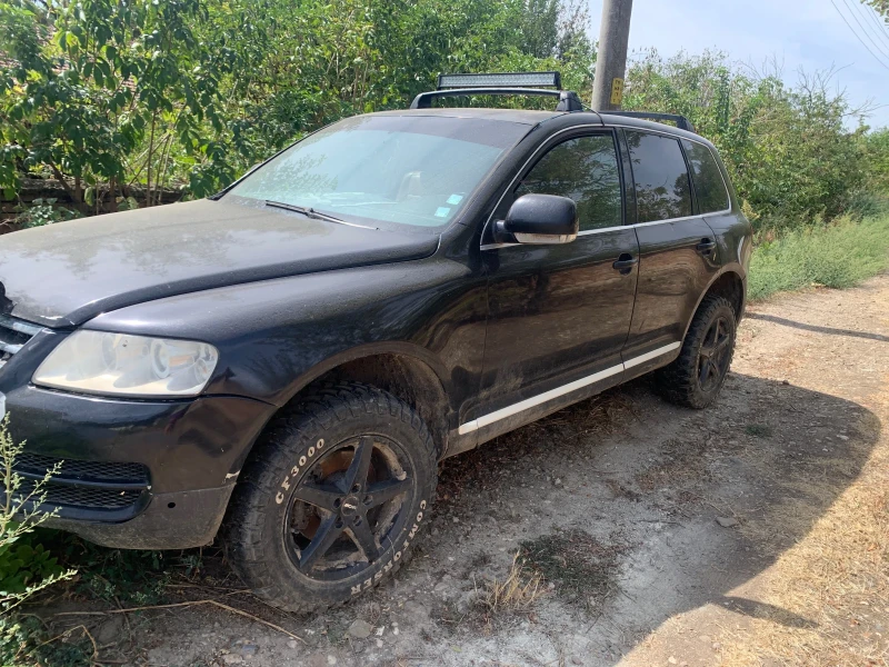 VW Touareg, снимка 8 - Автомобили и джипове - 47181346