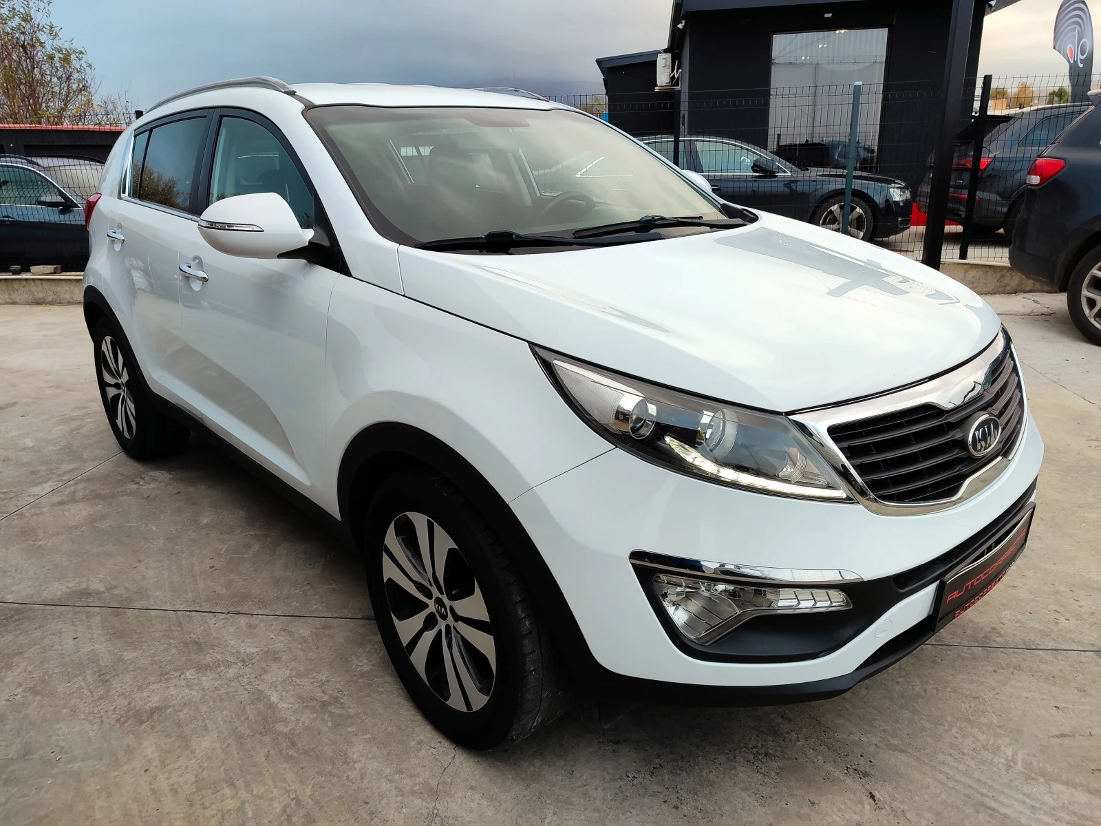 Kia Sportage 1.7crdi 6c.k Euro 5A - изображение 3