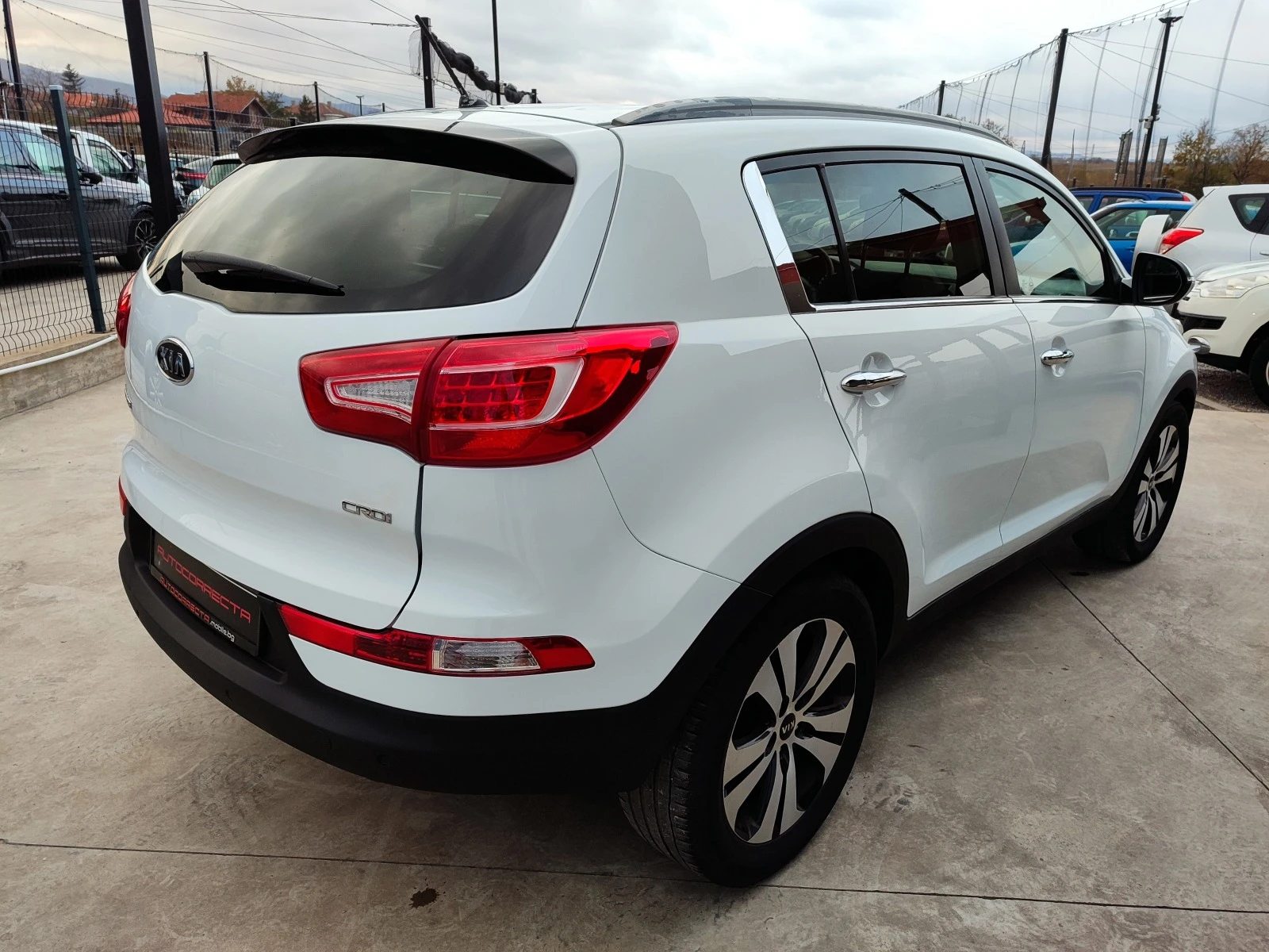 Kia Sportage 1.7crdi 6c.k Euro 5A - изображение 4