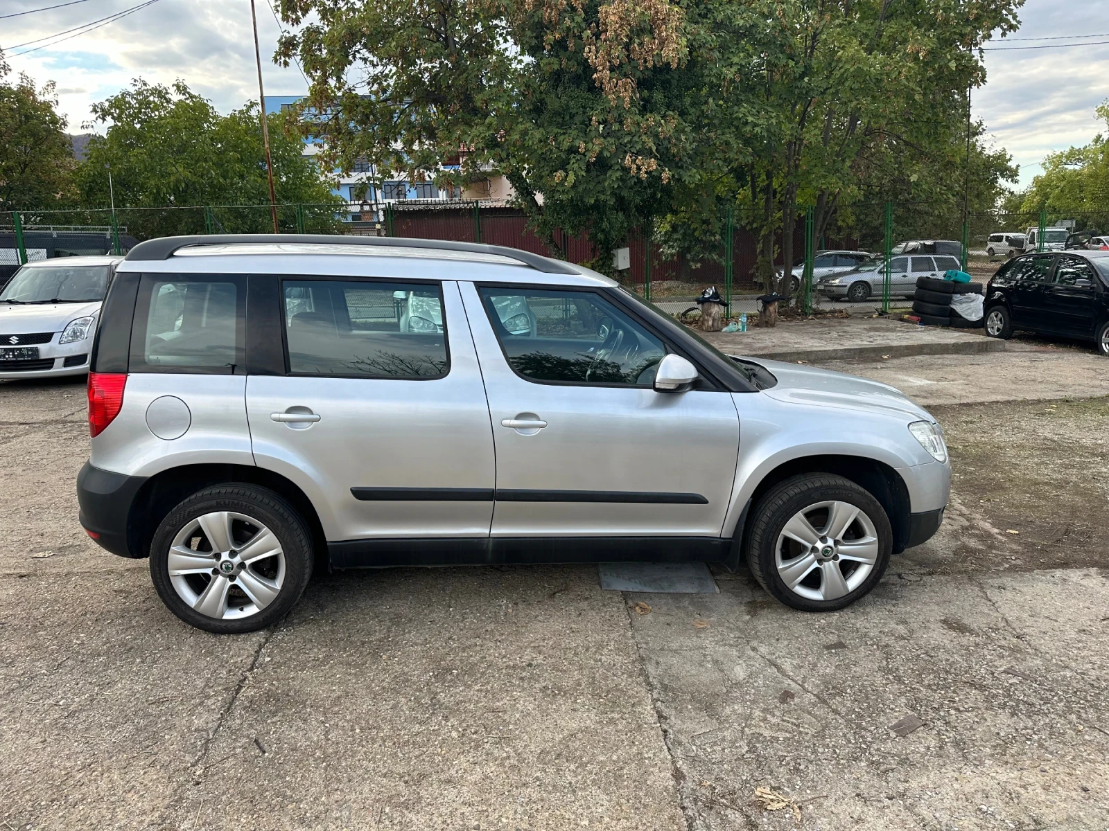 Skoda Yeti 2.0TDI 4x4 110кс - изображение 4