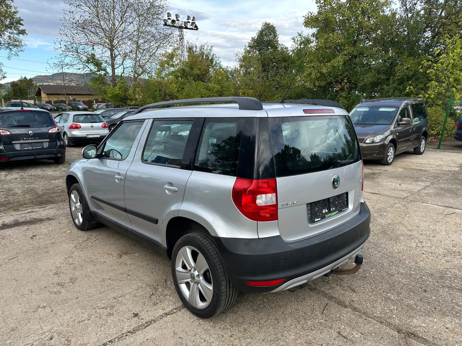 Skoda Yeti 2.0TDI 4x4 110кс - изображение 7