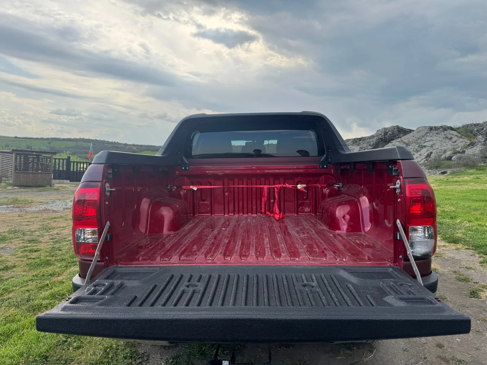 Toyota Hilux  - изображение 9