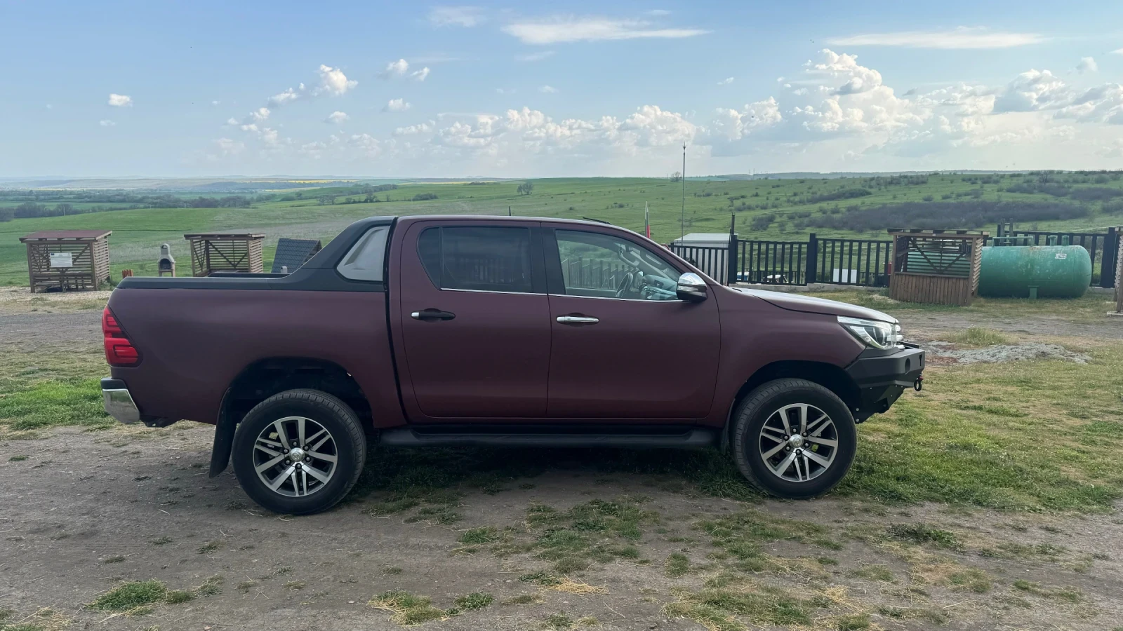 Toyota Hilux  - изображение 3