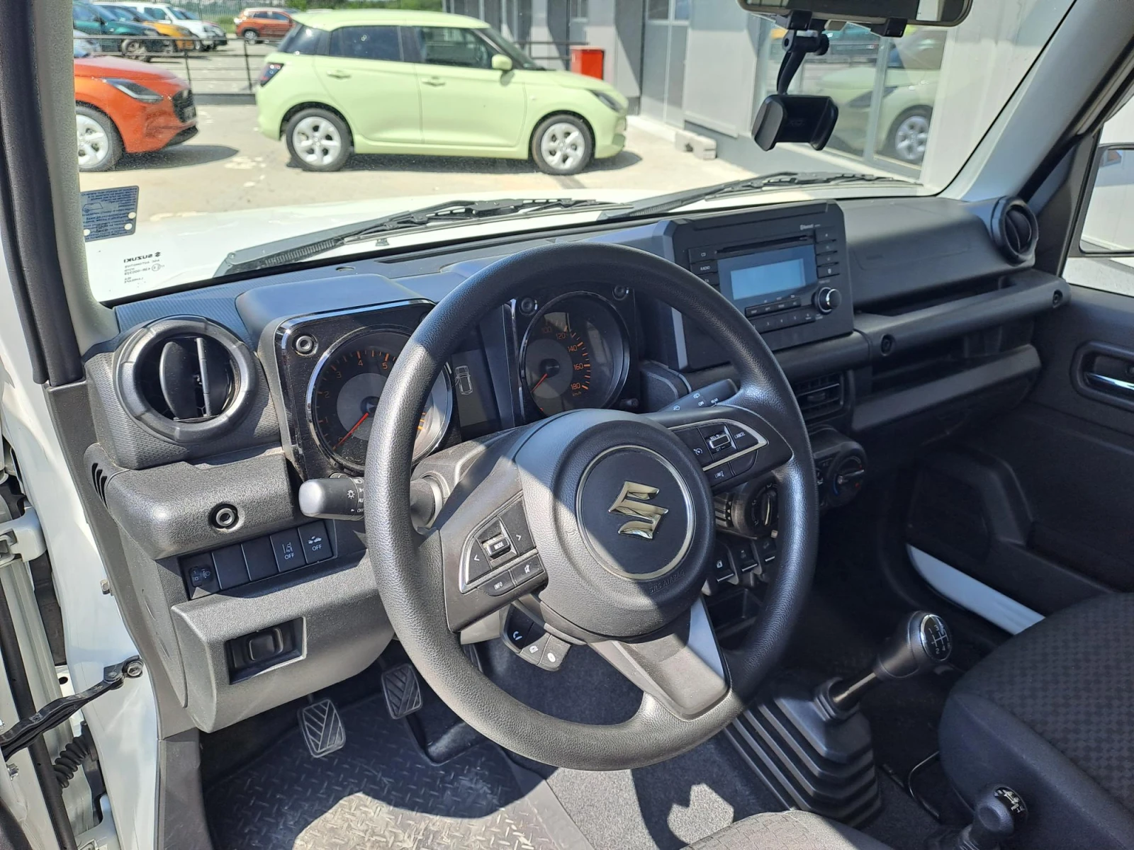 Suzuki Jimny 1.5 GL LCV - изображение 9