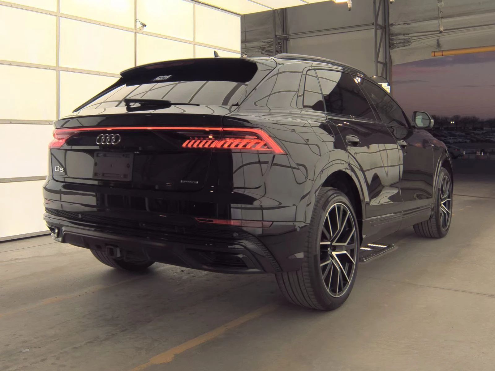 Audi Q8  - изображение 5