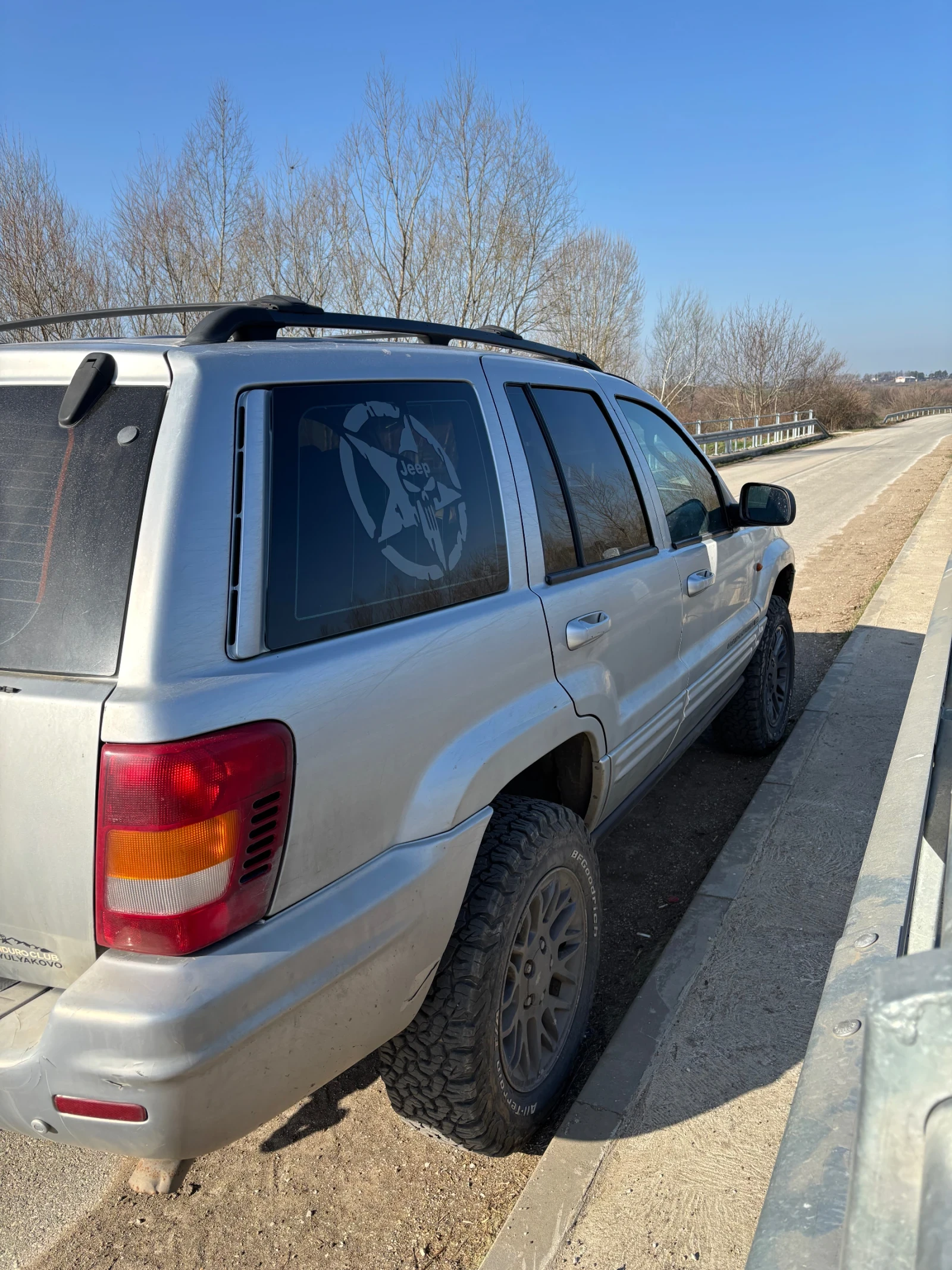 Jeep Grand cherokee 2.7, снимка 4 - Автомобили и джипове - 53834249