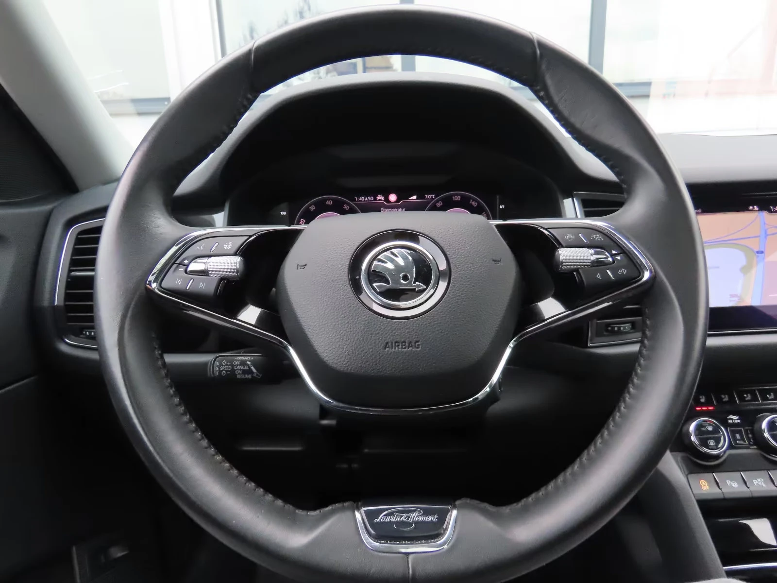 Skoda Kodiaq L&K/190/4X4/PANO/360/NAVI/ACC/161z, снимка 8 - Автомобили и джипове - 53862584