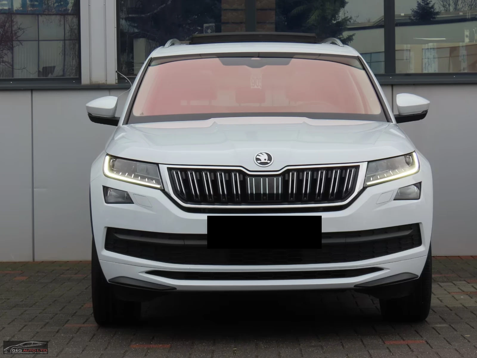 Skoda Kodiaq L&K/190/4X4/PANO/360/NAVI/ACC/161z, снимка 2 - Автомобили и джипове - 53862584