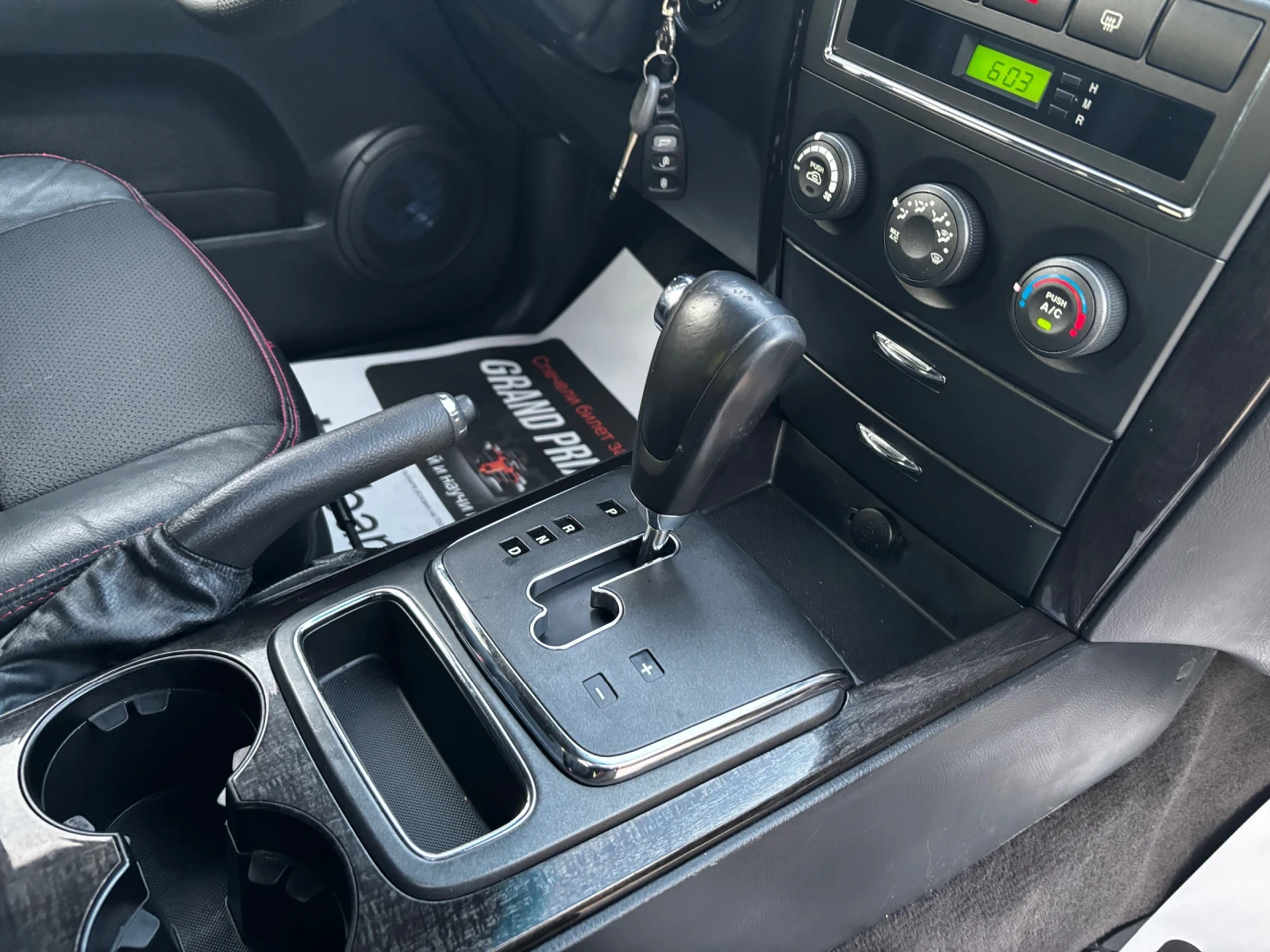 Kia Sorento AVTOMAT - ITALY, снимка 15 - Автомобили и джипове - 55354297