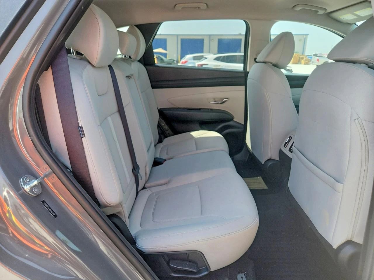Hyundai Tucson 2.5l Sel, снимка 11 - Автомобили и джипове - 55995924