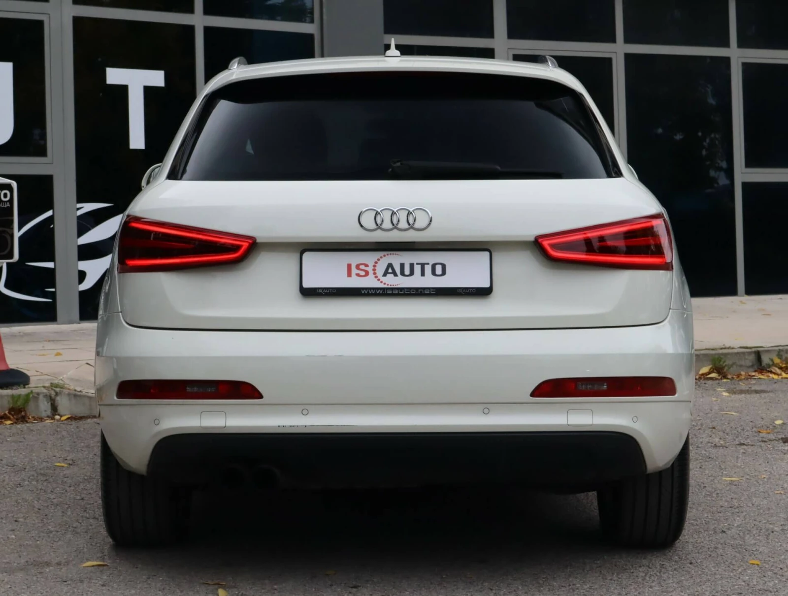 Audi Q3 2.0TDI/Quattro/Sline/Подгрев/PDC, снимка 5 - Автомобили и джипове - 56692027