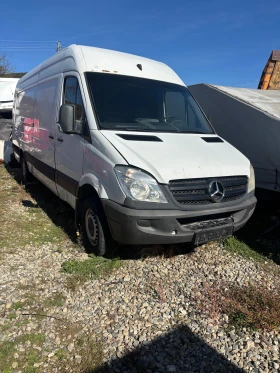 ������ Mercedes-Benz Sprint...