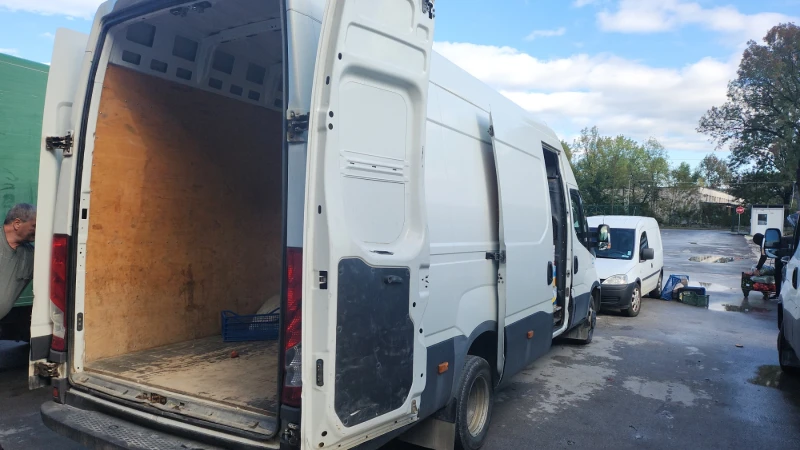 Iveco Daily, снимка 2 - Бусове и автобуси - 47402916