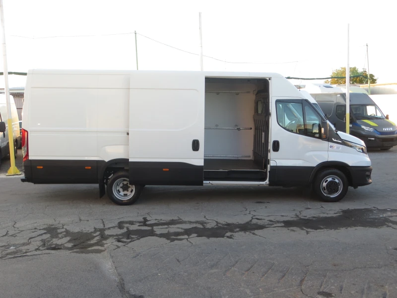 Iveco Daily 35C16V ДЪЛГА БАЗА АВТОМАТИК, снимка 13 - Бусове и автобуси - 47621066