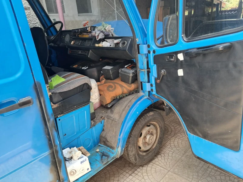 Mercedes-Benz 207 207D, снимка 10 - Бусове и автобуси - 53084660