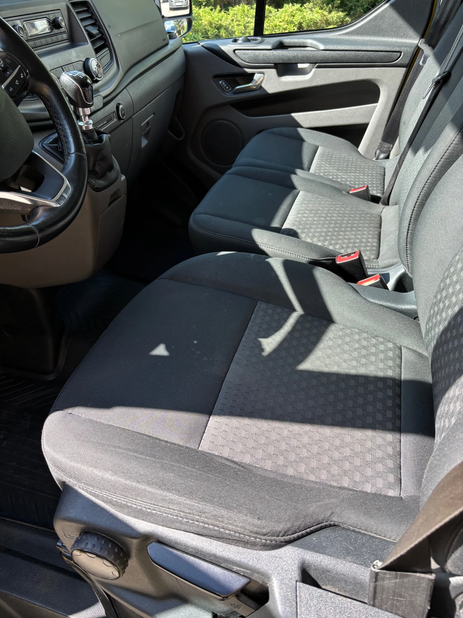 Ford Transit Custom 4-бр 2.0TDCI EcoBlue - изображение 6