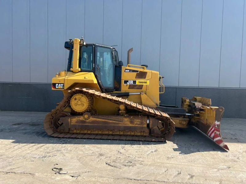 Булдозер Cat  D 6 N LGP, снимка 2 - Индустриална техника - 47848626