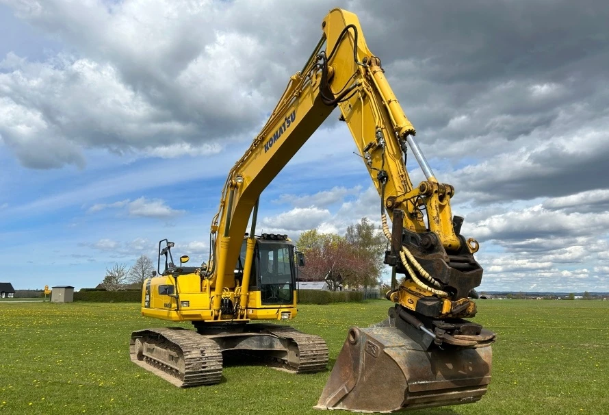 Багер Komatsu PC 240, снимка 3 - Индустриална техника - 55898820