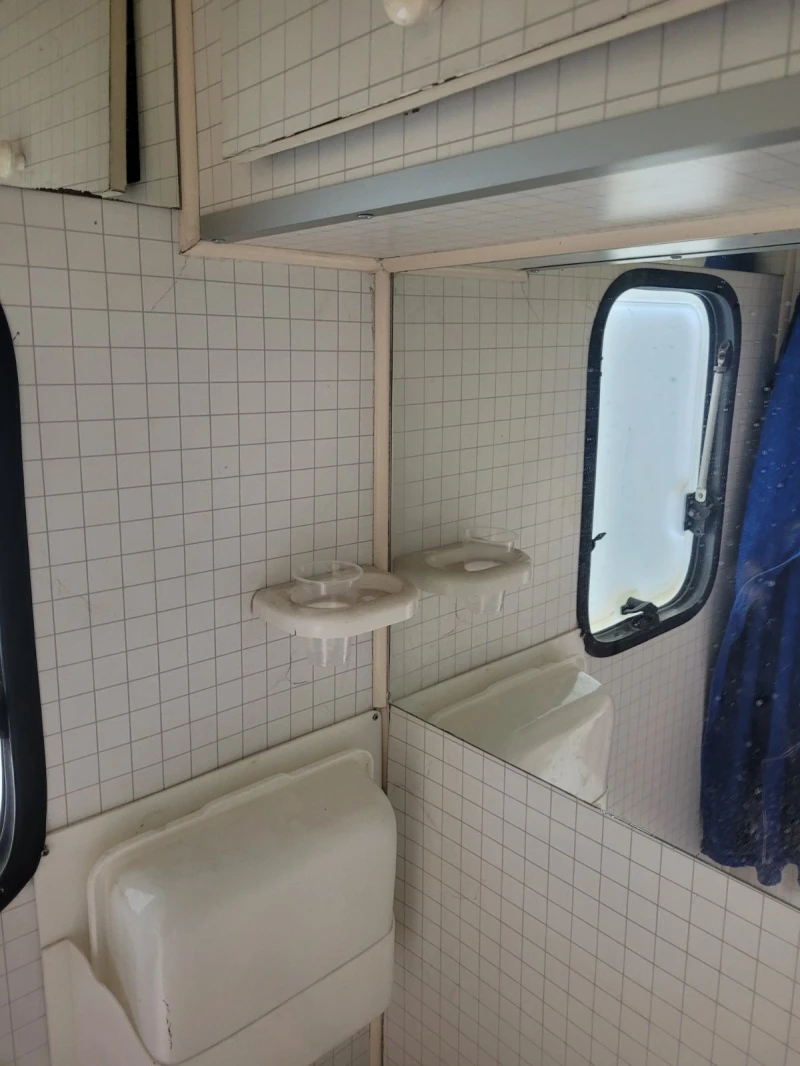 Кемпер Tabbert Транзит , снимка 3 - Каравани и кемпери - 53463257