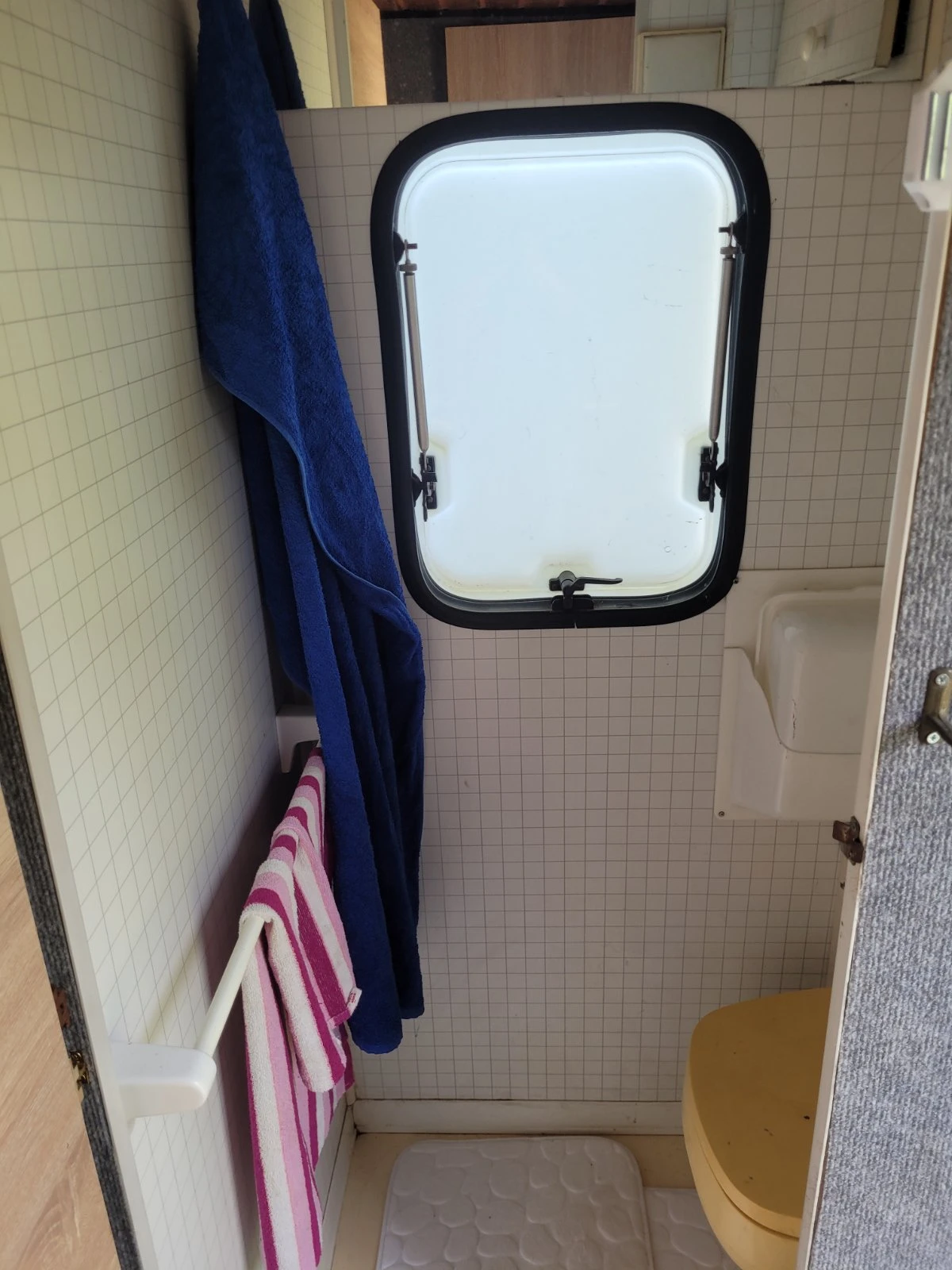 ������ Tabbert �������  | Mobile.bg � ����������� 12