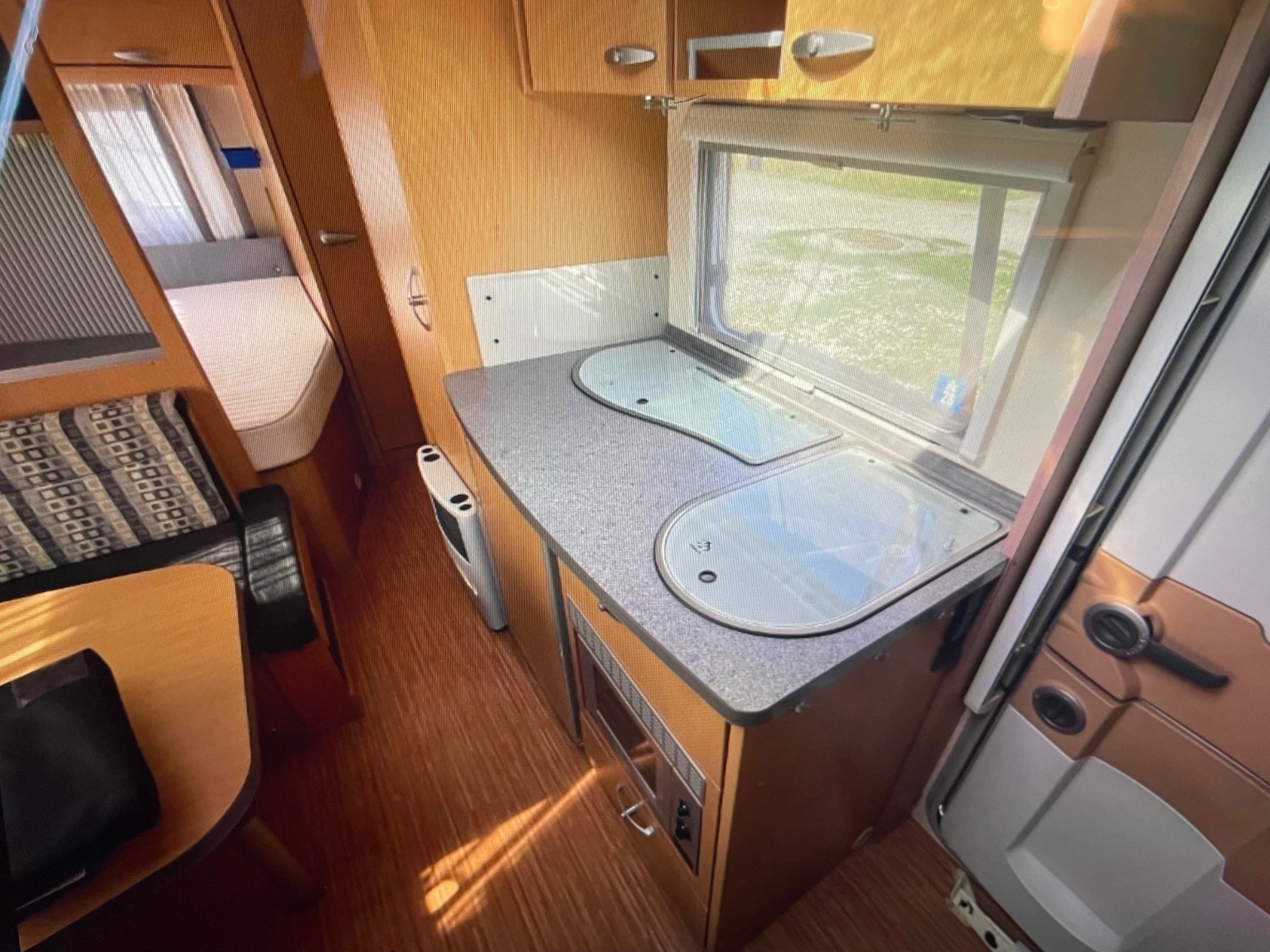 �������� Knaus SÜDWIND 500 E  | Mobile.bg � ����������� 10