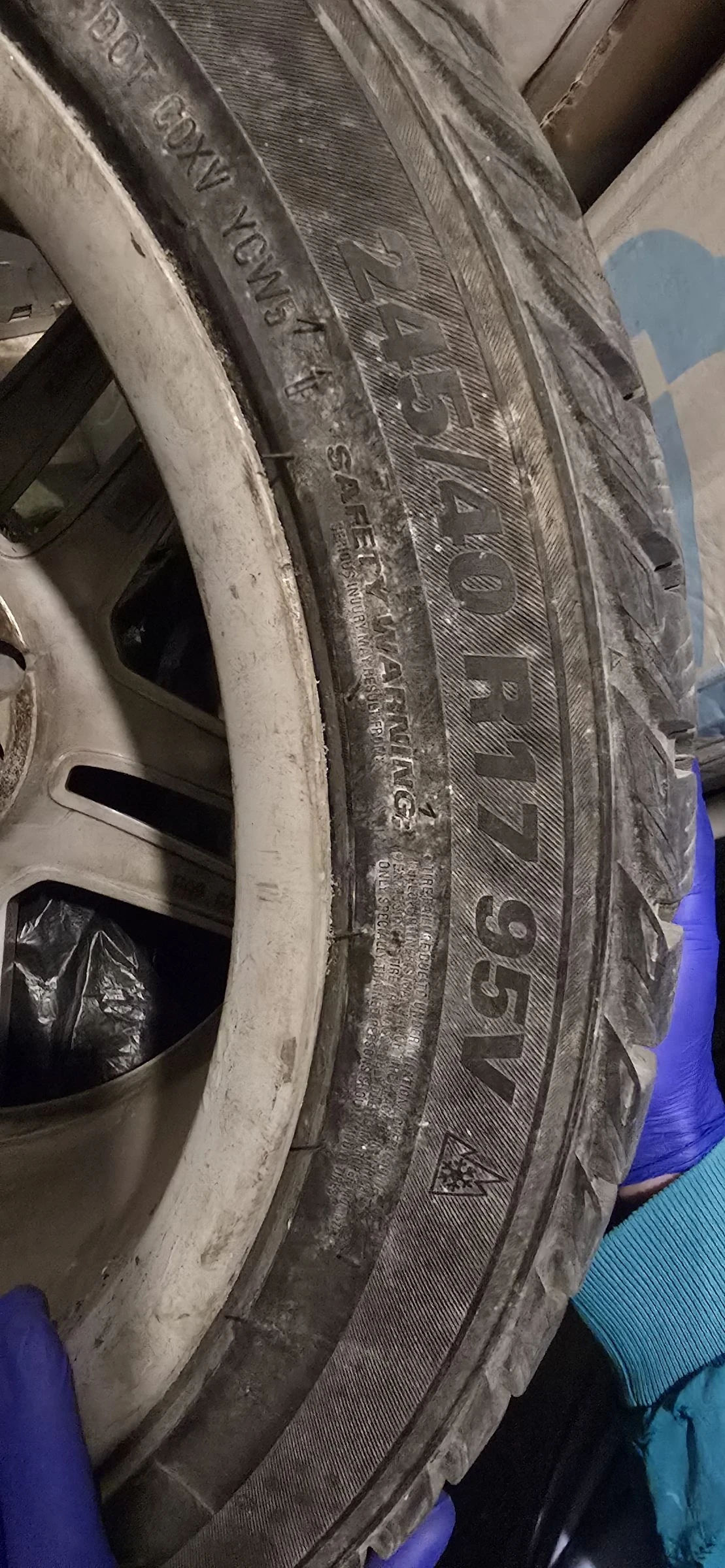 ���� � ������ 225/45R17 �� Mercedes-Benz | Mobile.bg � ����������� 3