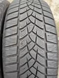 Гуми Зимни 215/65R16, снимка 4