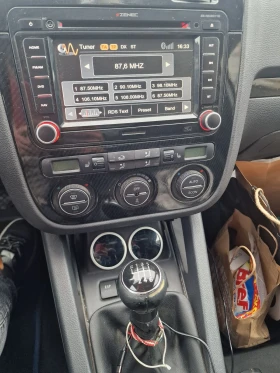 VW Golf GTI 2, 0 TDI ПРОМО, снимка 9