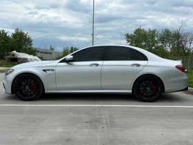 Mercedes-Benz E 63 AMG 4Matic+  54000км, снимка 4