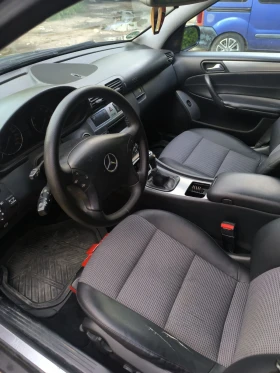 Mercedes-Benz C 180 Kompressor, снимка 5