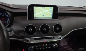 Kia Stinger 2.2* PLATINUM* ПОДГРЕВ* ОБДУХВАНЕ* ХЕДЪП* КАМЕРА* , снимка 9