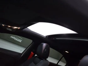Mercedes-Benz A 35, снимка 16
